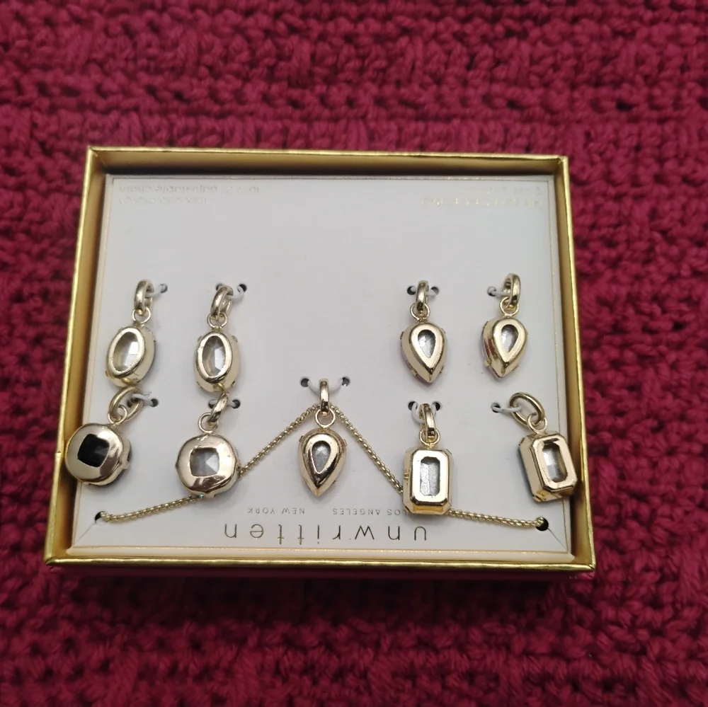 Unwritten Necklace Multi-Color Glass Mix and Match Pendant Necklace Set NWT